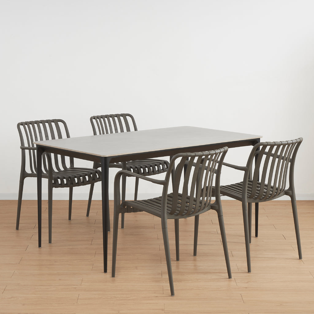 RUTH - Mesa de refeição 140x80cm para interior e exterior, tampo em cerâmica sinterizada efeito pedra e estrutura em alumínio preto