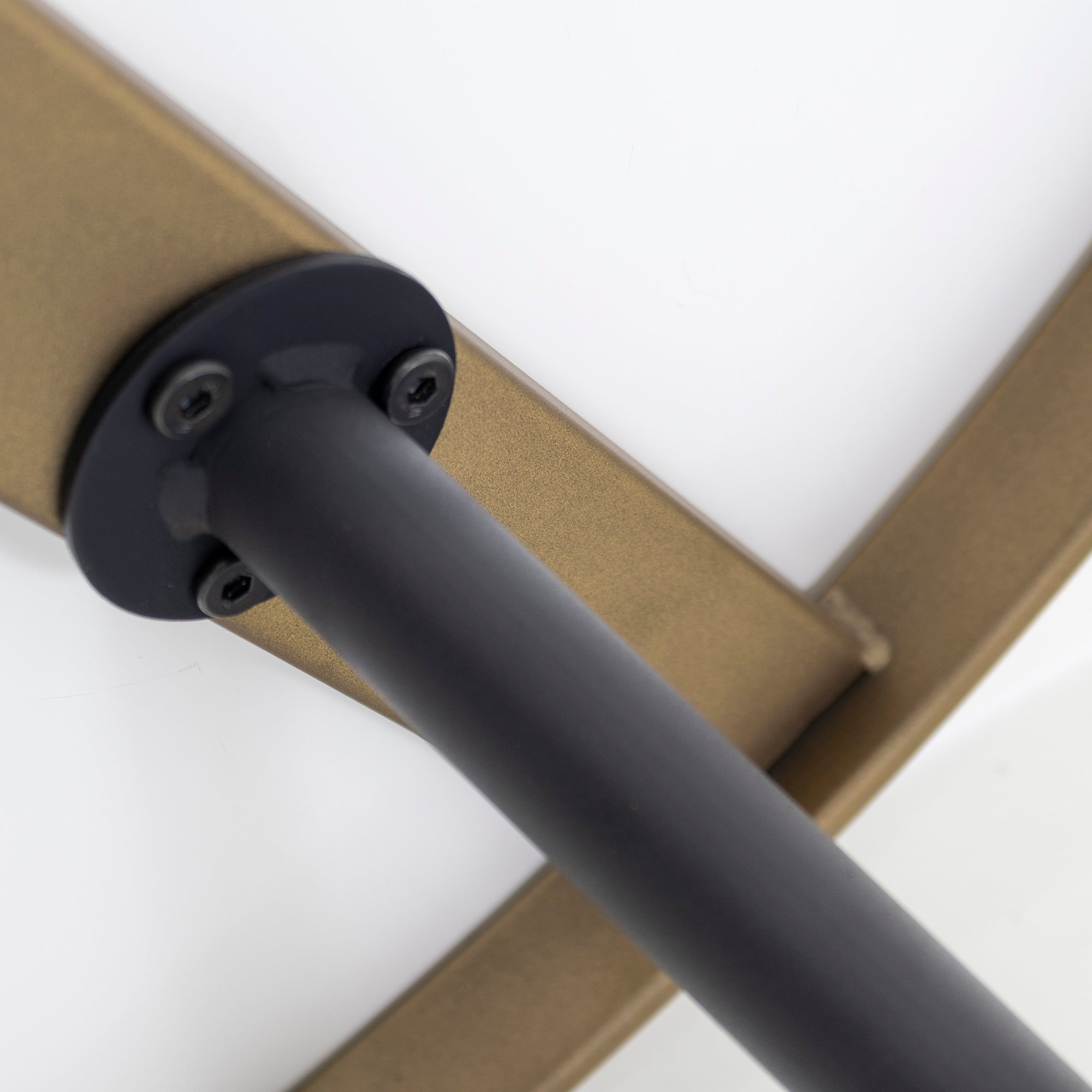 Cullen - Conjunto de Mesas de Centro/Apoio