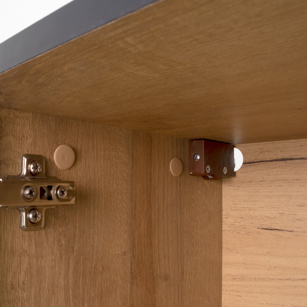 REIMS - Prateleira em Carvalho ou Nogueira com Estrutura Preta | W1