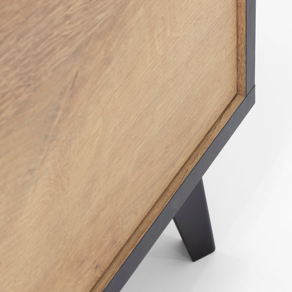 REIMS – Móvel TV em Carvalho ou Nogueira com Estrutura Preta | RTV2D1S, RTV2D2S