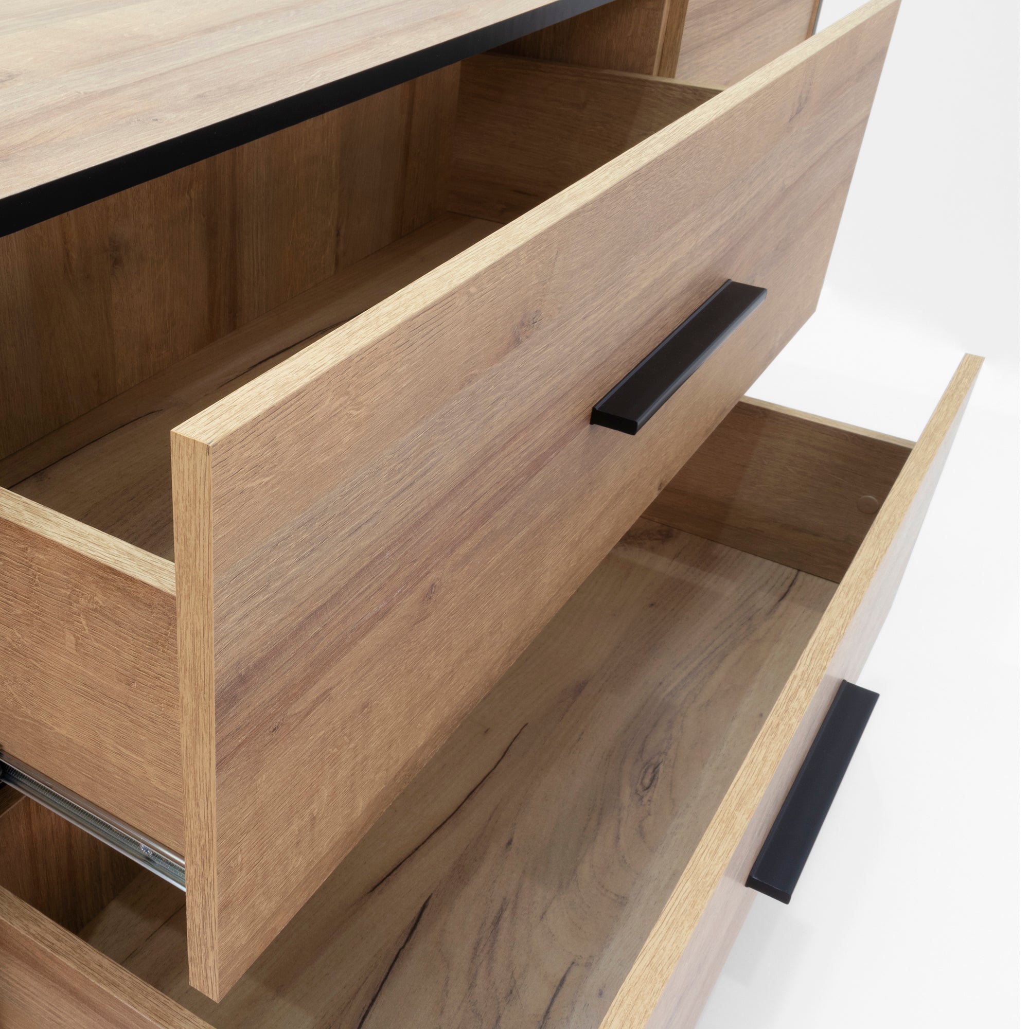 REIMS – Móvel TV em Carvalho ou Nogueira com Estrutura Preta | RTV2D1S, RTV2D2S