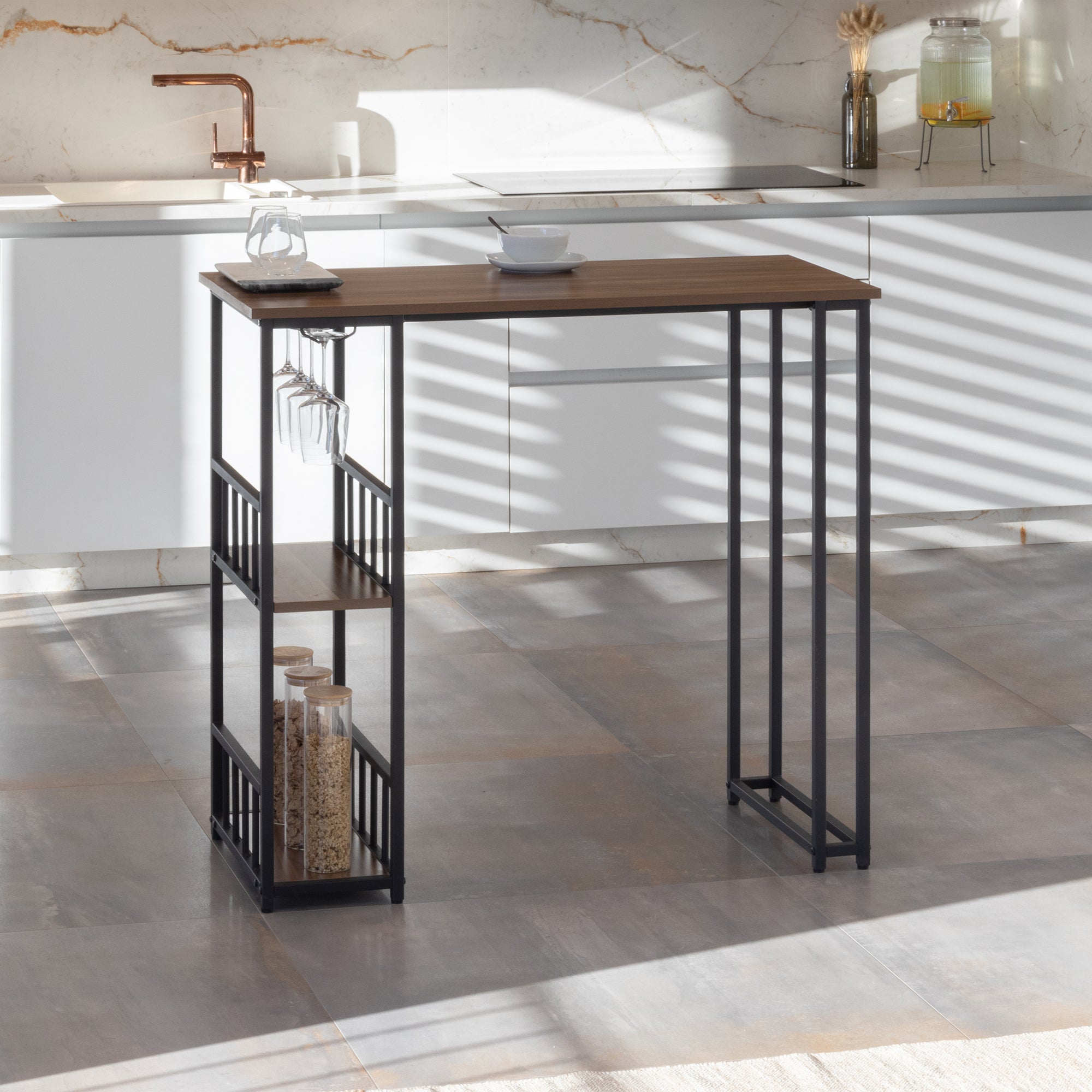 GAVIN – Mesa de Bar 110x50 cm, Altura 105 cm, com 2 Prateleiras e Porta-Copos, Estrutura em Aço, Estilo Industrial, Preto