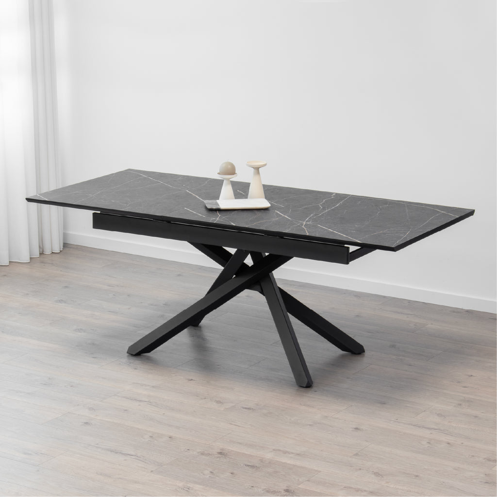TAYLOR - Mesa de jantar/cozinha extensível com tampo de 2,5 cm em melamine com efeito mármore e estrutura em metal preto