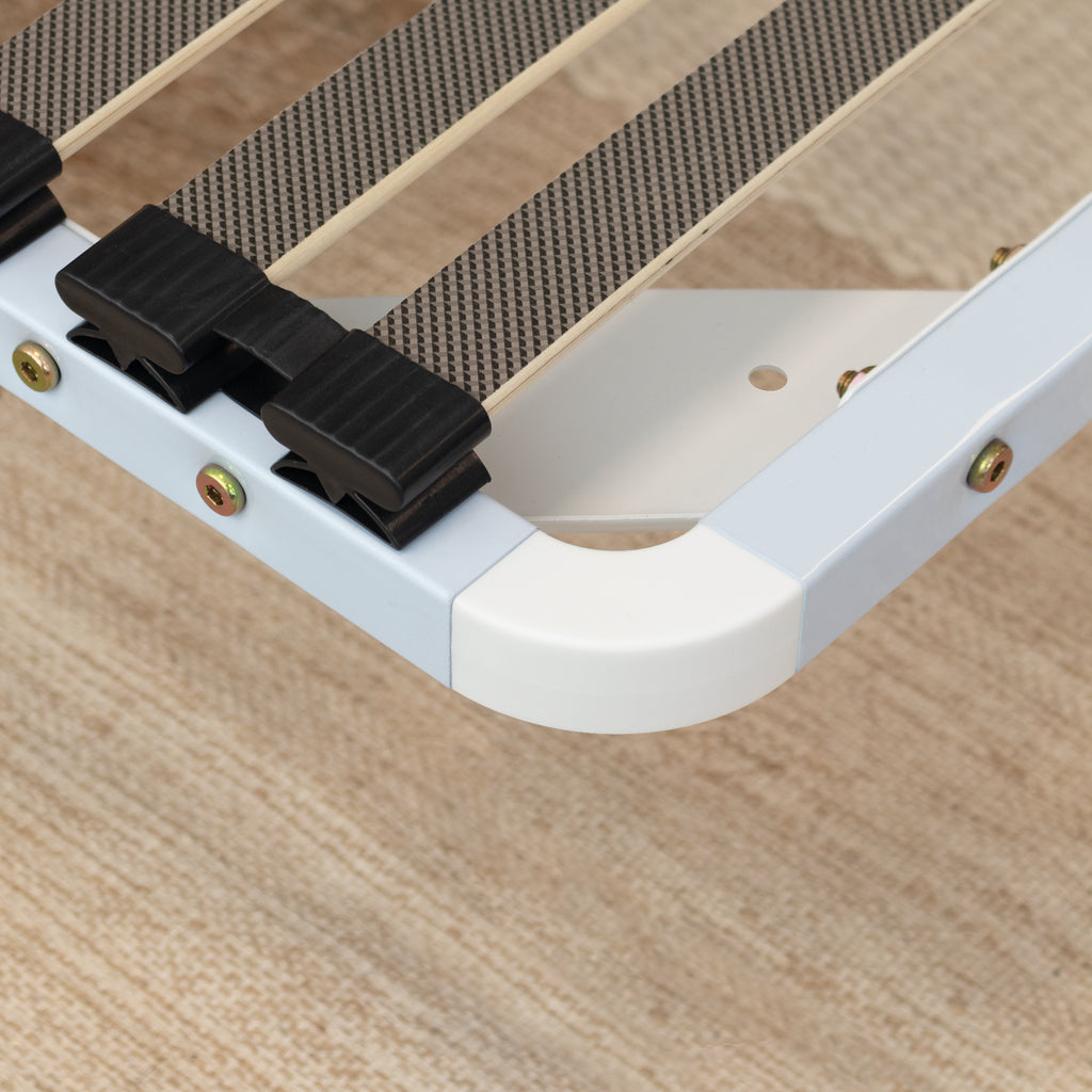 IF02 – Estrado ortopédico multilâminas com estrutura metálica reforçada – com ou sem pés