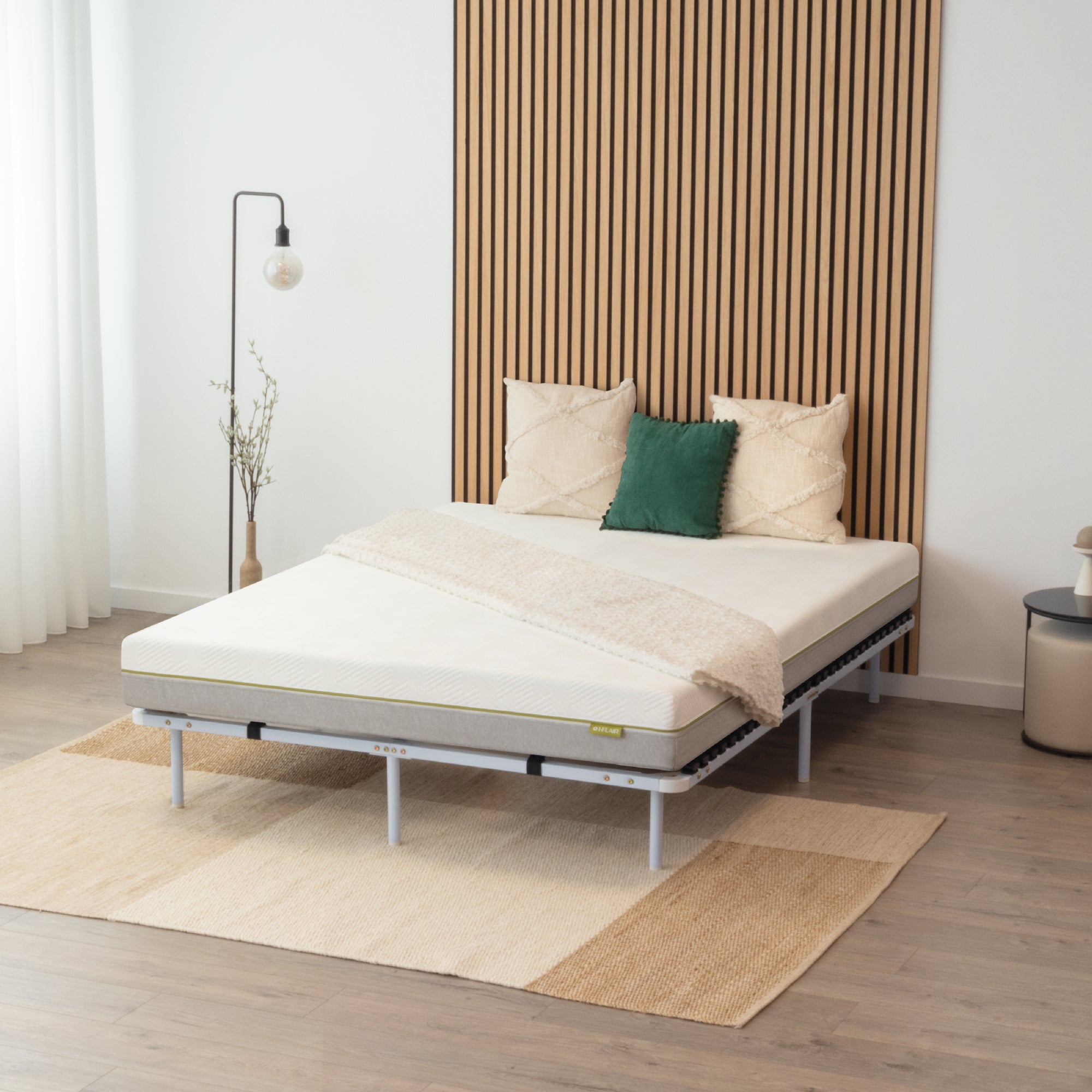 IF02 – Estrado ortopédico multilâminas com estrutura metálica reforçada – com ou sem pés