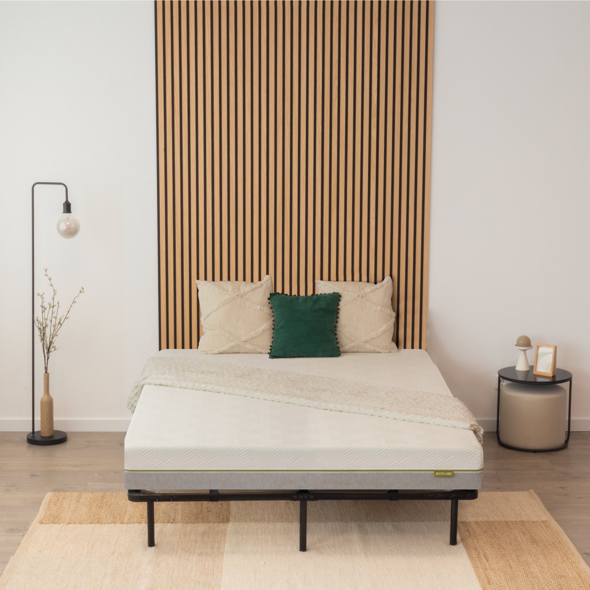 IF02 – Estrado ortopédico multilâminas com estrutura metálica reforçada – com ou sem pés