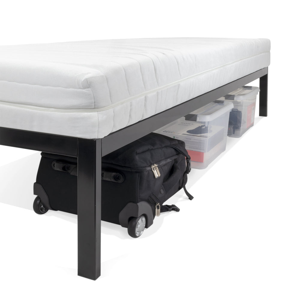 iBase – Cama com estrutura metálica e arrumação 30 cm em preto e branco