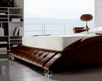 ST. TROPEZ – Cama estofada de luxo com cabeceira capitoné, botões em pele ou cristais, em várias cores
