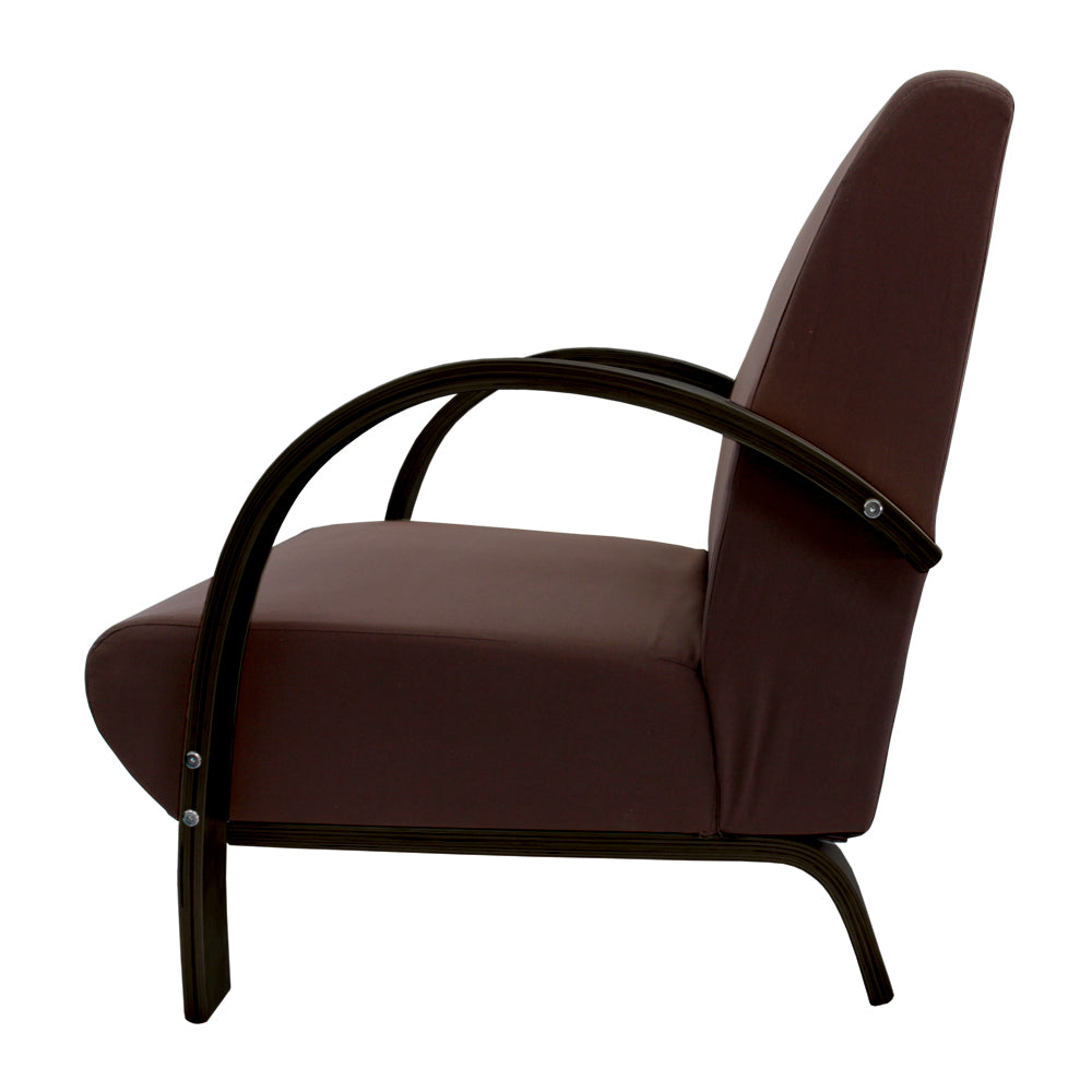 Poltrona em Tecido ou Poliéster com Estrutura em Madeira