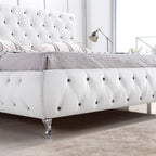 AMOUR – Cama estofada branca ou bege acinzentado com cabeceira acolchoada, com ou sem cristais