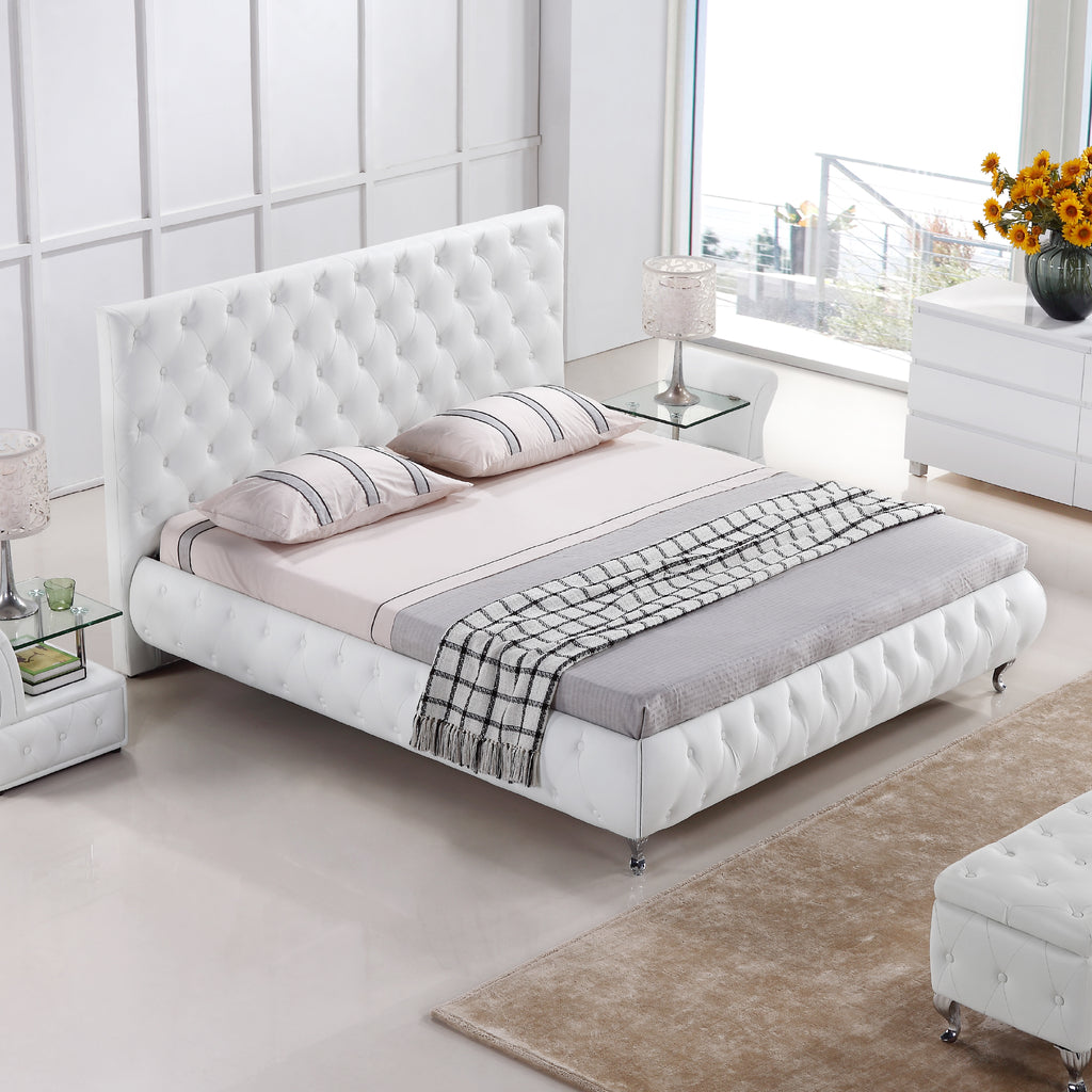 AMOUR – Cama estofada branca ou bege acinzentado com cabeceira acolchoada, com ou sem cristais